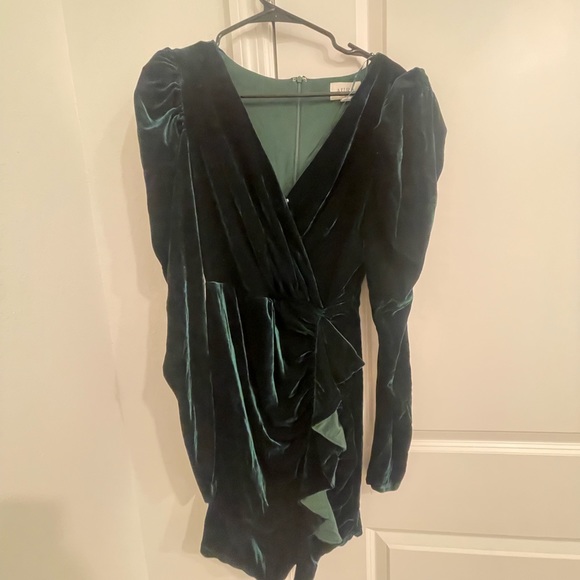 Velvet green dress size M - Picture 3 of 5